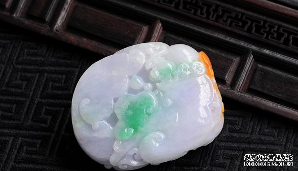 翡翠保养*方法 如何才能把翡翠戴活