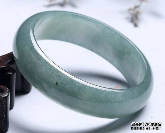 翡翠做工好坏怎么判断鉴别  翡翠选购基本常识