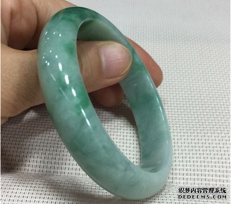 翡翠一般造假手段是怎样的  翡翠真伪鉴别方法