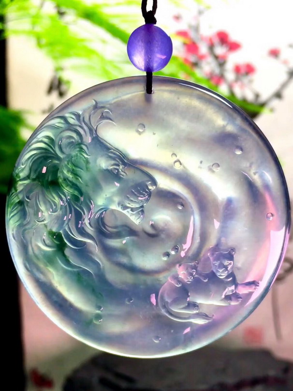 高冰种翡翠，加龙作品，事事顺利，尺寸：55.8-8.2mm_石晶缘珠宝翡翠网
