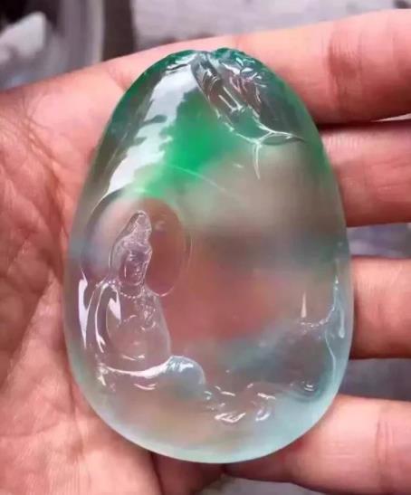 怎样才能挑选到心仪的翡翠产品？